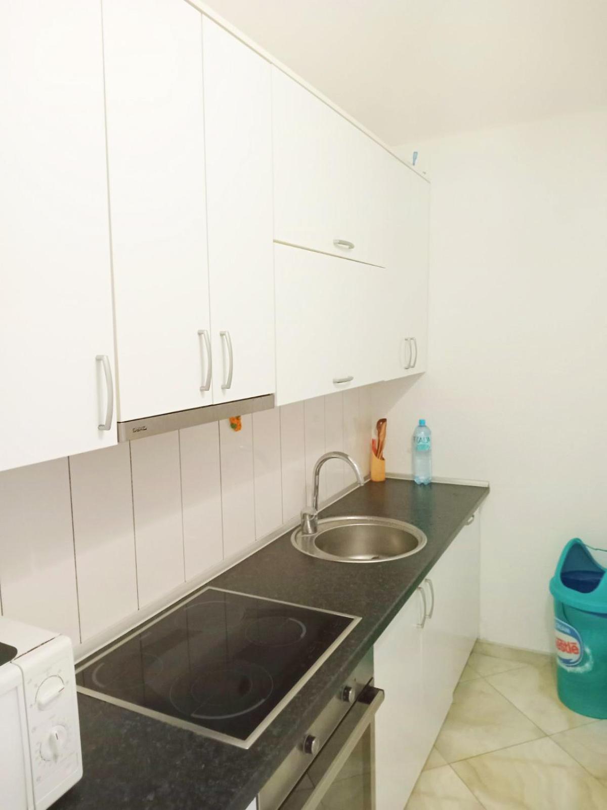 Apartments Maslina 스톤 외부 사진